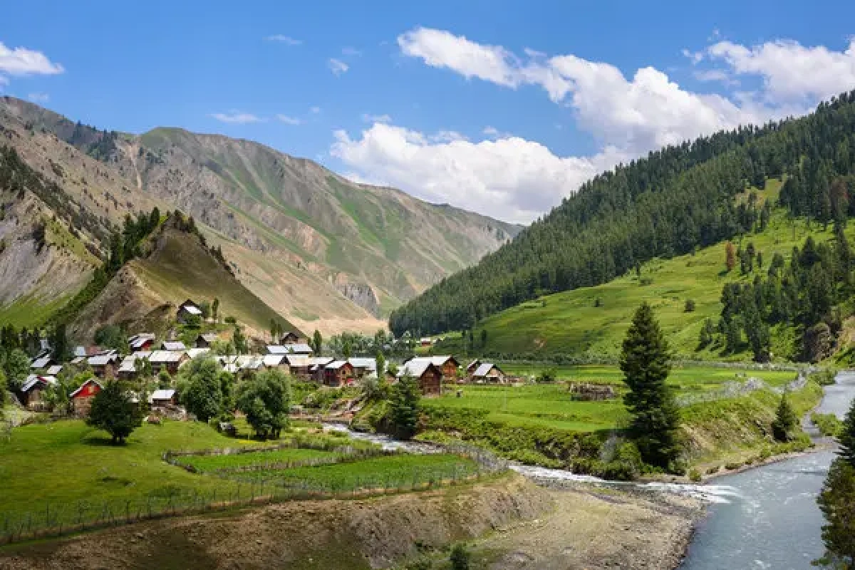 Off Beat Kashmir Package